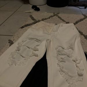 It’s too small for me unfortunately :( they are super cute though!!